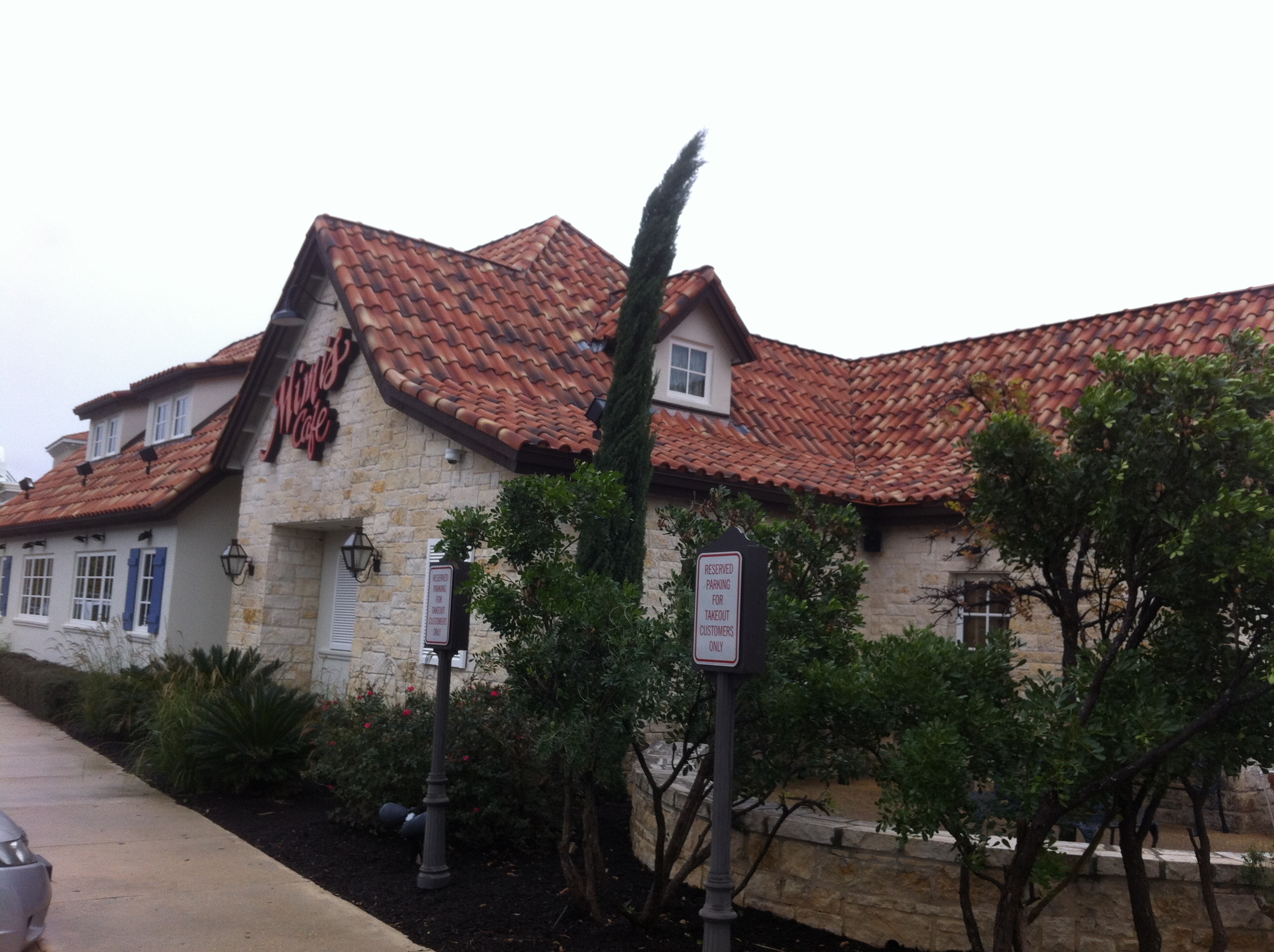This Mimi’s café is in the Rim shopping center which is only 5 minute drive from the Fiesta Texas.  
