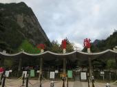Plan your visit to the Jiuzhaigou Park.<br/><br/>By Bus<br/>Jiuzhaigou Park provides shuttle service